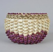 Lupine Curly Basket